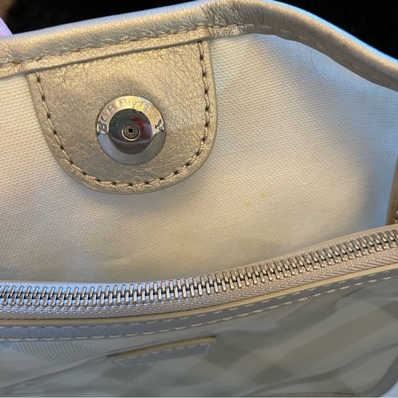 Burberry Tote - Picture 8 of 13